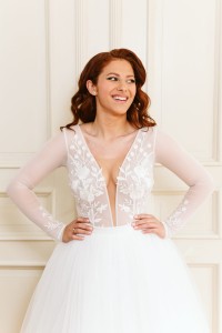 Body ślubne z długim rękawem