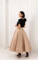Beżowa spódnica na bal z jedwabiu