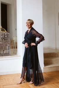 Sukienka z organzy jedwabnej z halką