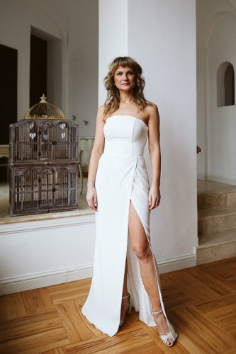 Gorsetowa suknia ślubna