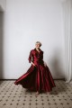 rozkloszowana spódnica burgund