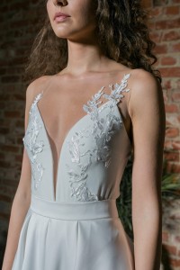 Body aksamitne z haftem 